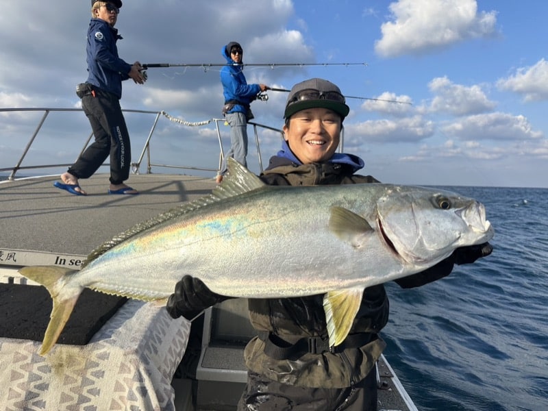 玄界灘 秋のヒラマサキャスティング 2Days in アクアファントム薫風